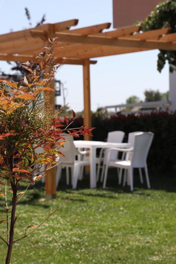 Tea Residence, Gjiri I Lalzit Villa Durrës Extérieur photo